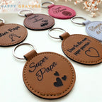 Porte clés en cuir personnalisé - Cadeau anniversaire, fête des mères, grands-mères, pères, grands-pères, maitresse, atsem Happy Gravure®