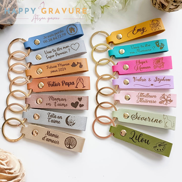 Personalized leather keychain