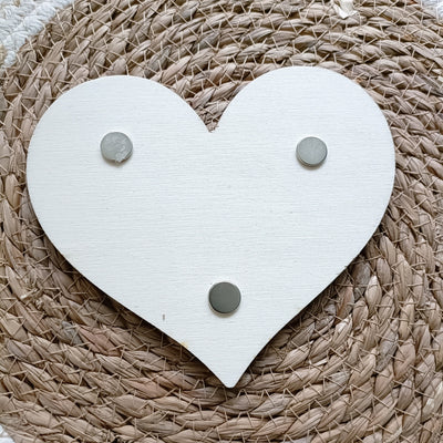 Großer Magnetmagnet/personalisiertes Arabesque-Herz-Schild aus Holz und Plexiglas